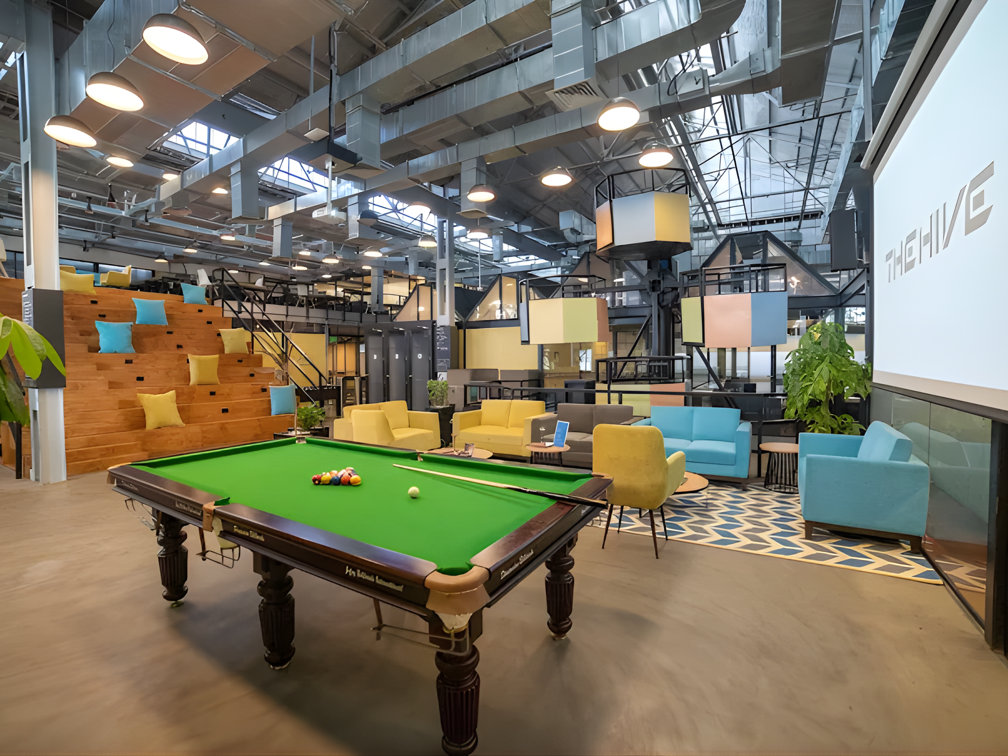 Flexible Workspaces at Bundgarden Pune